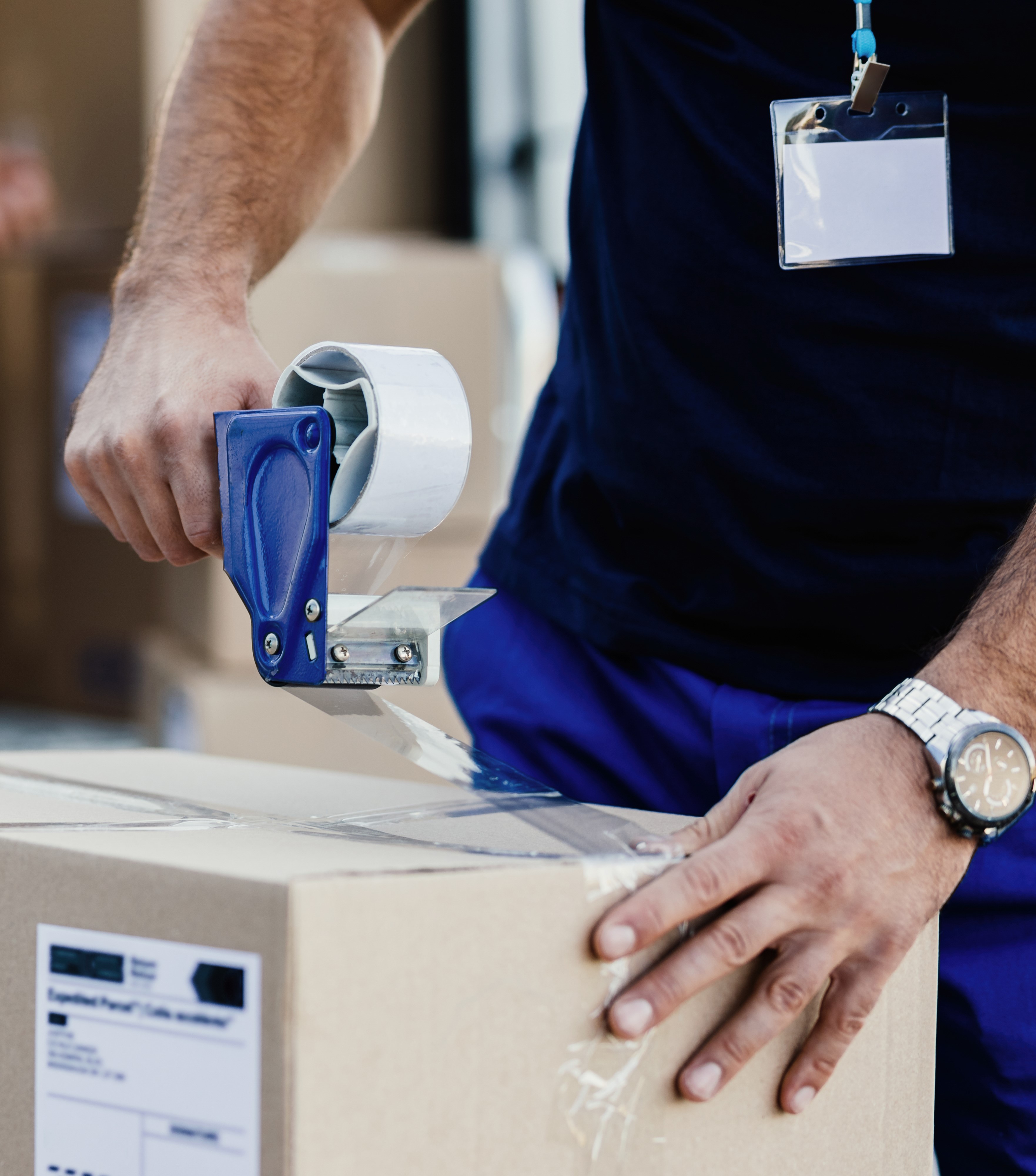 Mover packing boxes